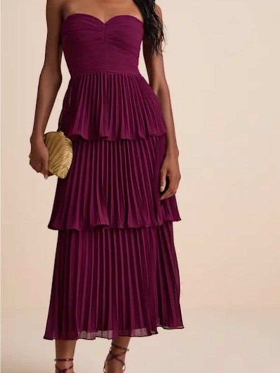 Lulus Dresses & Skirts - Lulu's Strapless Tiered Pleated Midi Dress in Plum